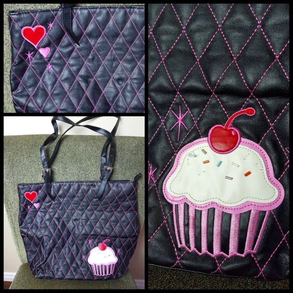 Vintage Repro Fluff Quilted Cupcake Tote bag Black